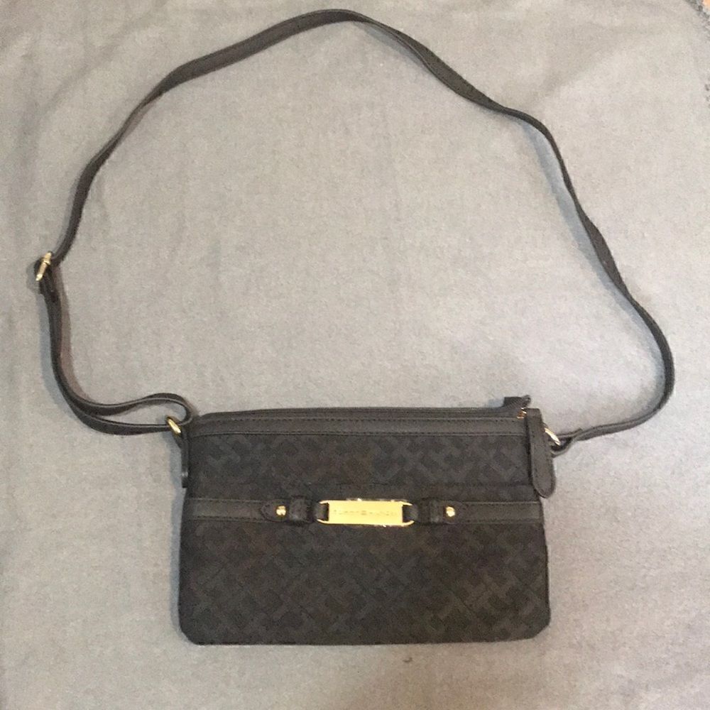 NWOT Tommy Hilfiger small crossbody purse